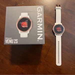 Garmin Venu 2s, Rose Gold Bezel with White Case and Silicone band.